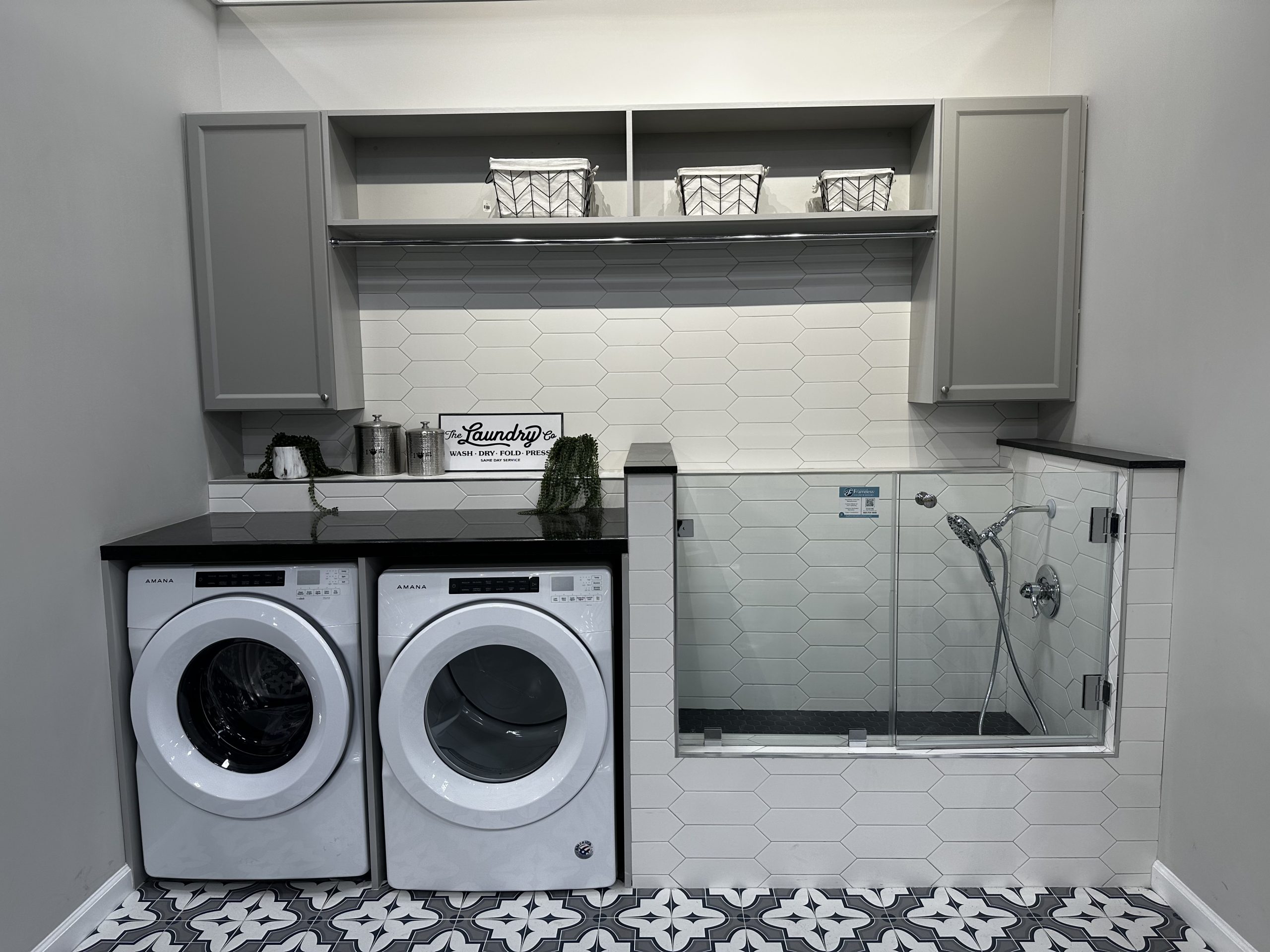 Laundry & Dog Wash